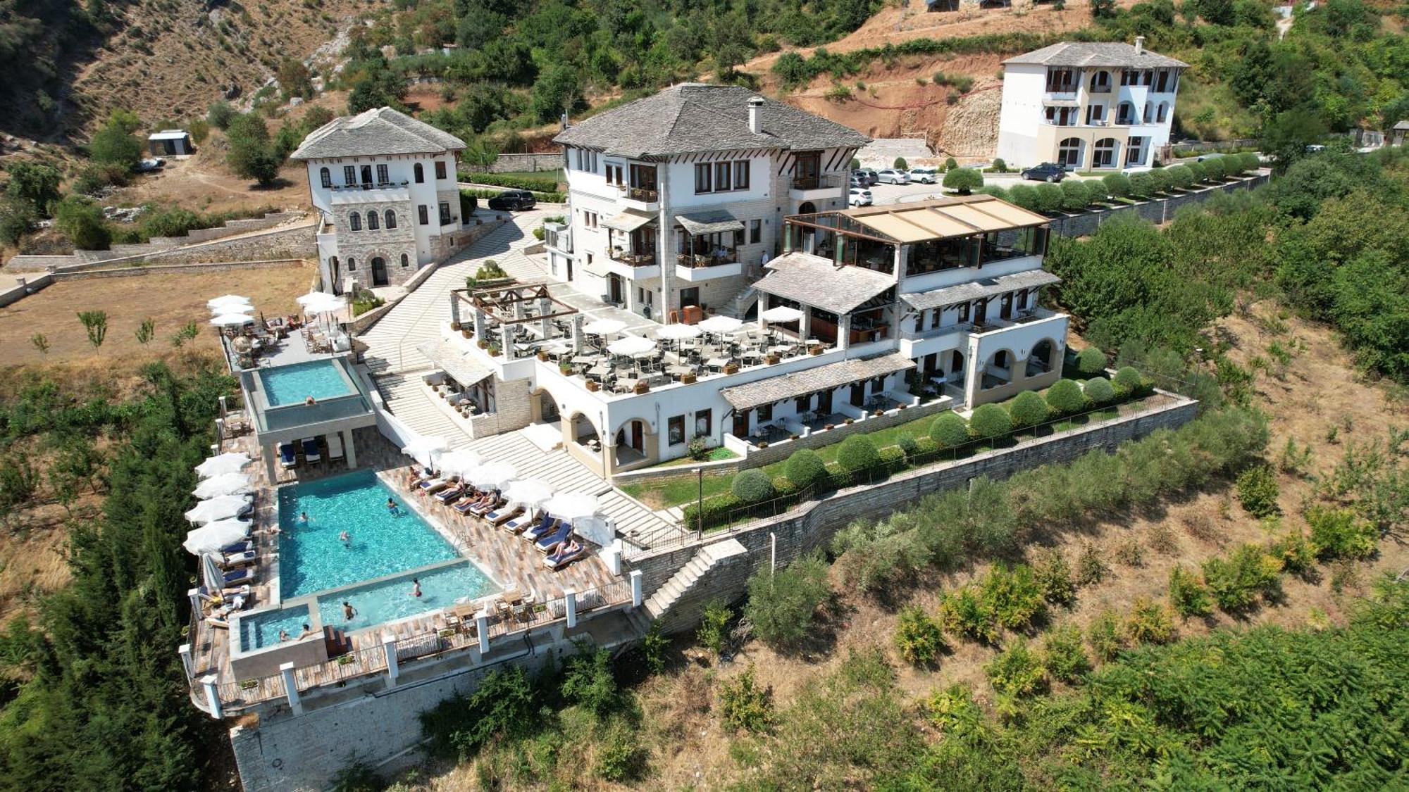 Kerculla Resort Gjirokaster Luaran gambar